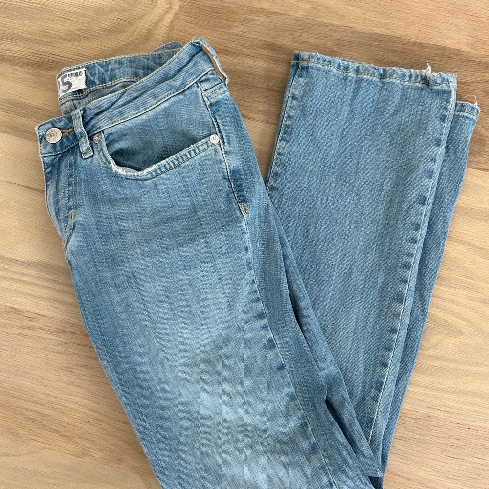 We The Free Denim Blue Cropped Jeans